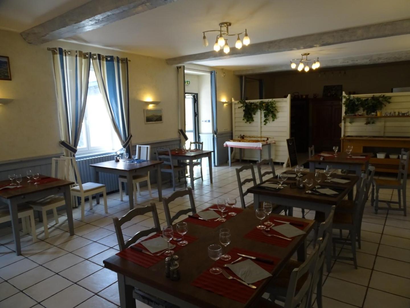 Hotel De La Poste Tardets-Sorholus Luaran gambar
