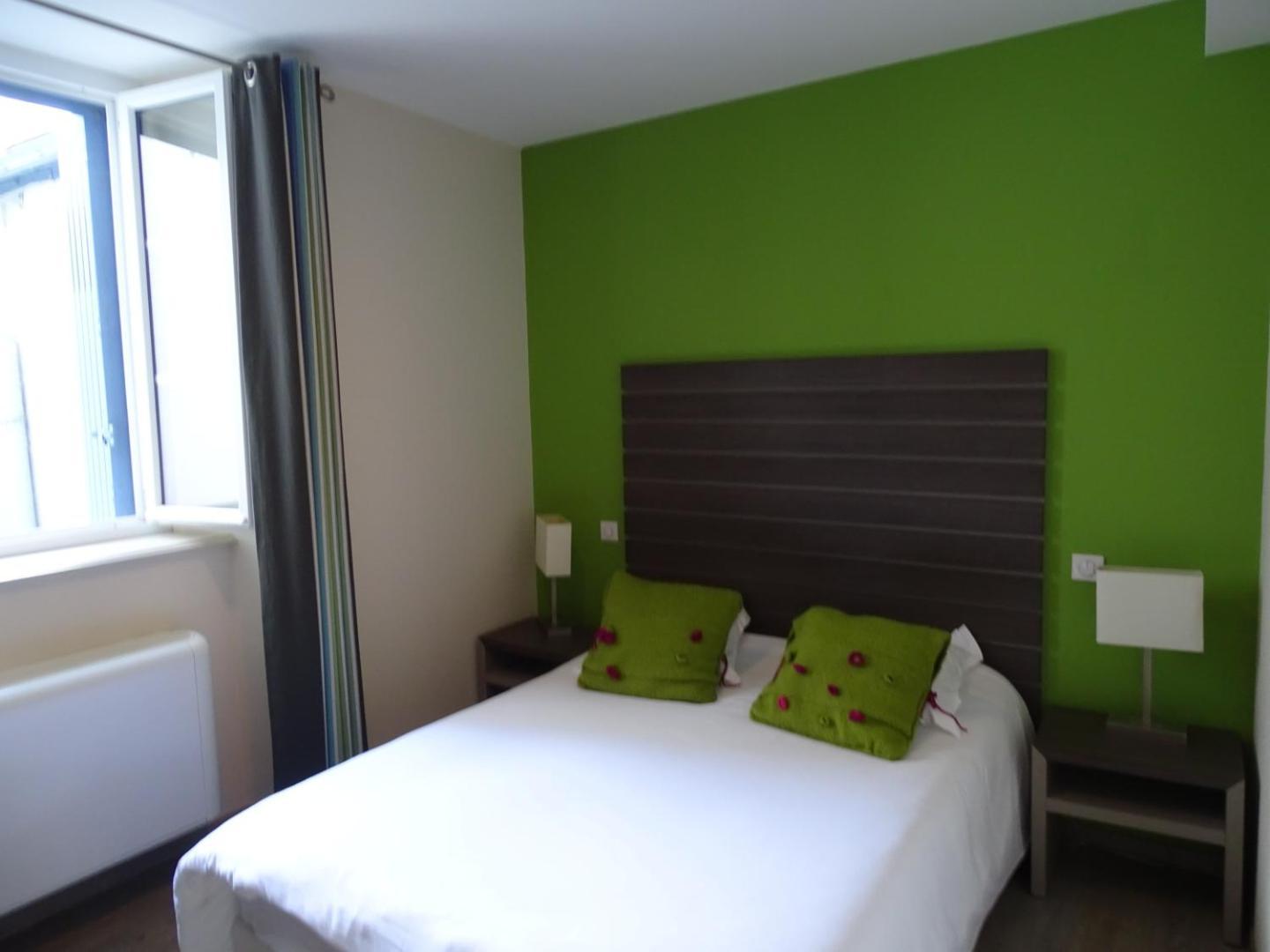 Hotel De La Poste Tardets-Sorholus Luaran gambar